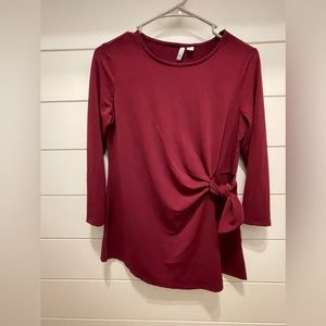 Elle Size XS Blouse